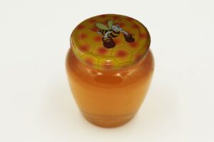 Кришка для меду на скляну банку "Бджілка Майя", Твіст-офф 82мм